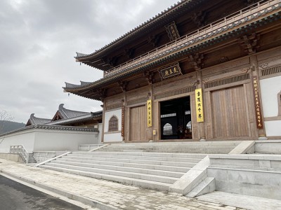 地域特色與文化認同，佛教寺廟中古建筑設計的獨特魅力